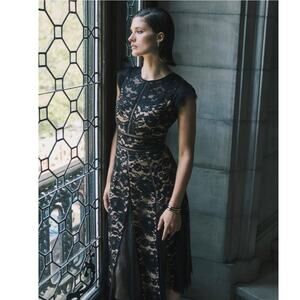 WHBM Black Cap Sleeve All Over Lace Godet Fit & Flare Dress Sz 6 Holiday NWT